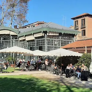 https://bacanal-apartment.hotelinveneto.com